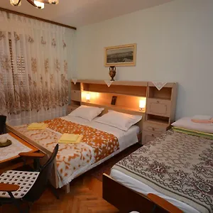 apartment-nadica-punat.primorje-gorskikotar.com/